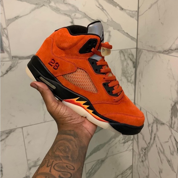 Mars For Her Retro 5’s